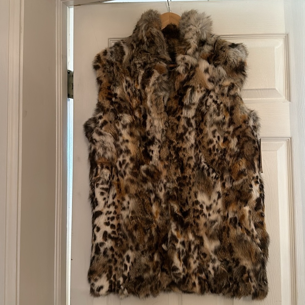 NWT Adrienne Landau Leopard/Cheetah Fur Vest